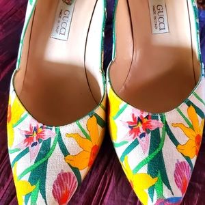 Vintage Gucci shoes